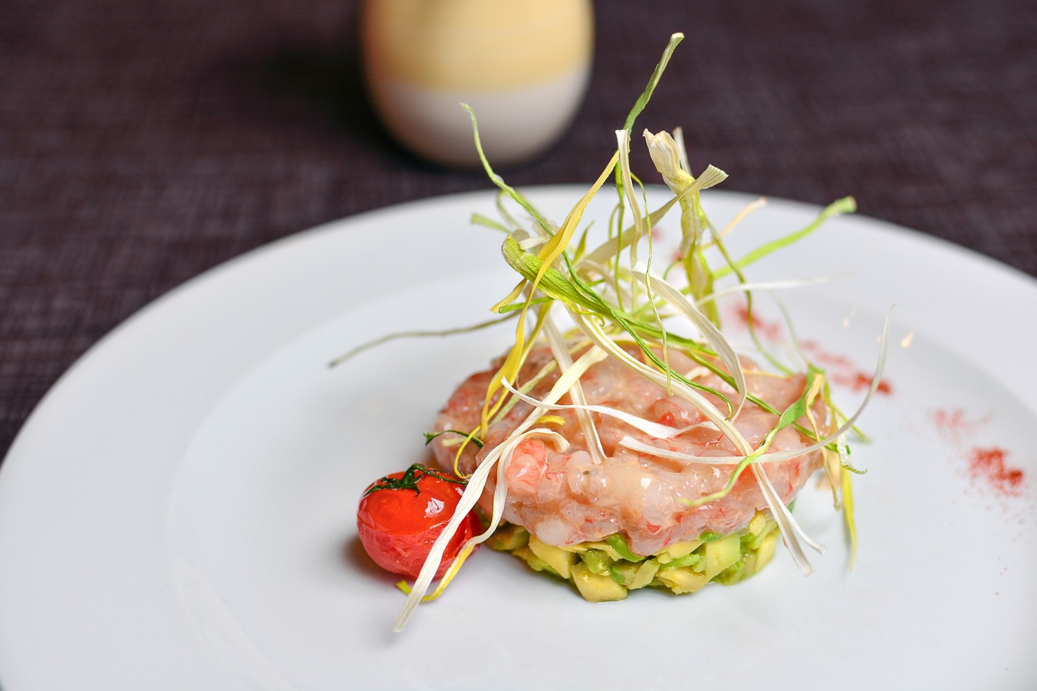 Crudo di gambero, impiattamento still life